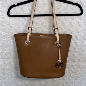 Michael Kors tote